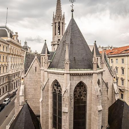 Отель Cosy Moods Триест Экстерьер фото
